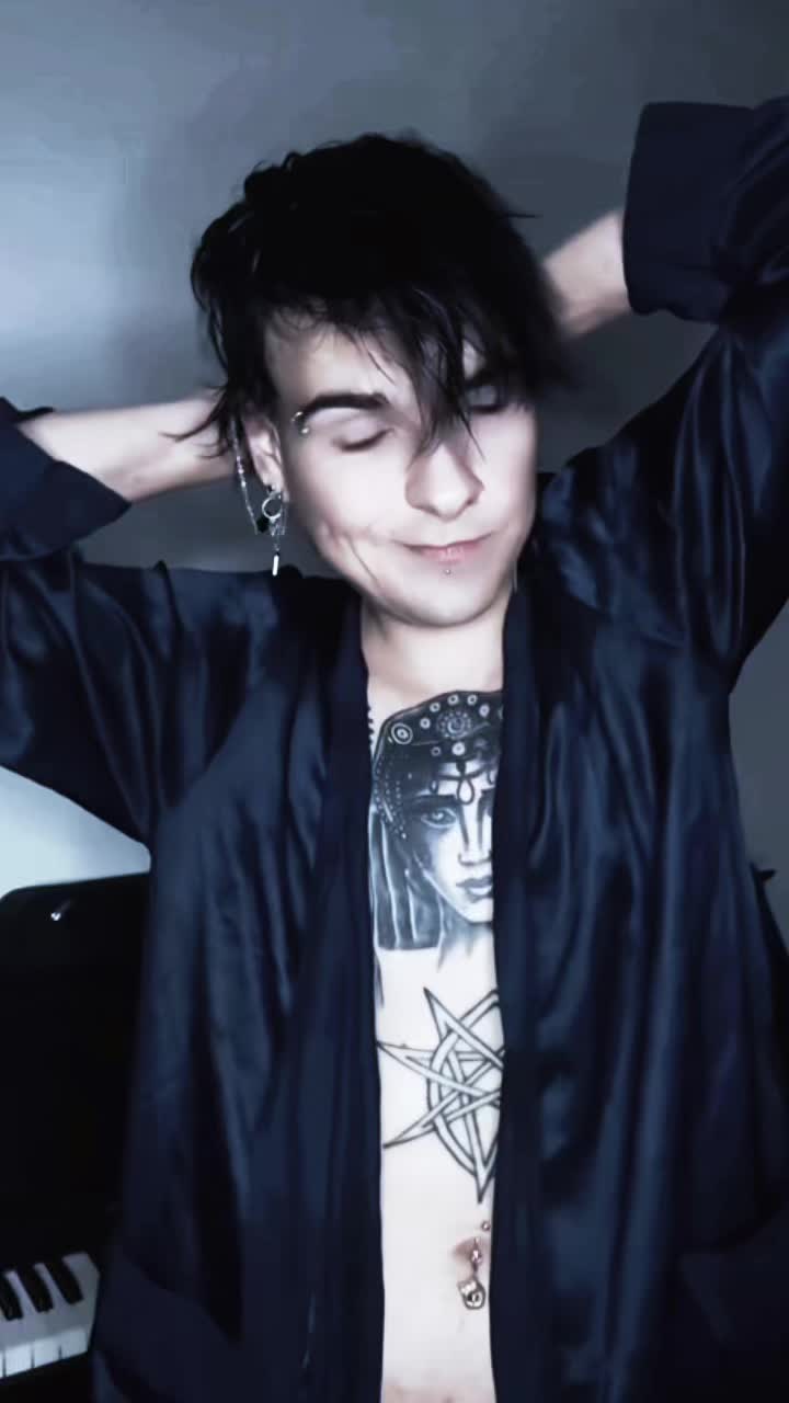 @&bull; 𝕱𝖆𝖓&rsquo;𝖘 𝕭𝖗𝖎𝖆𝖓𝖌𝖎𝖊 &bull;