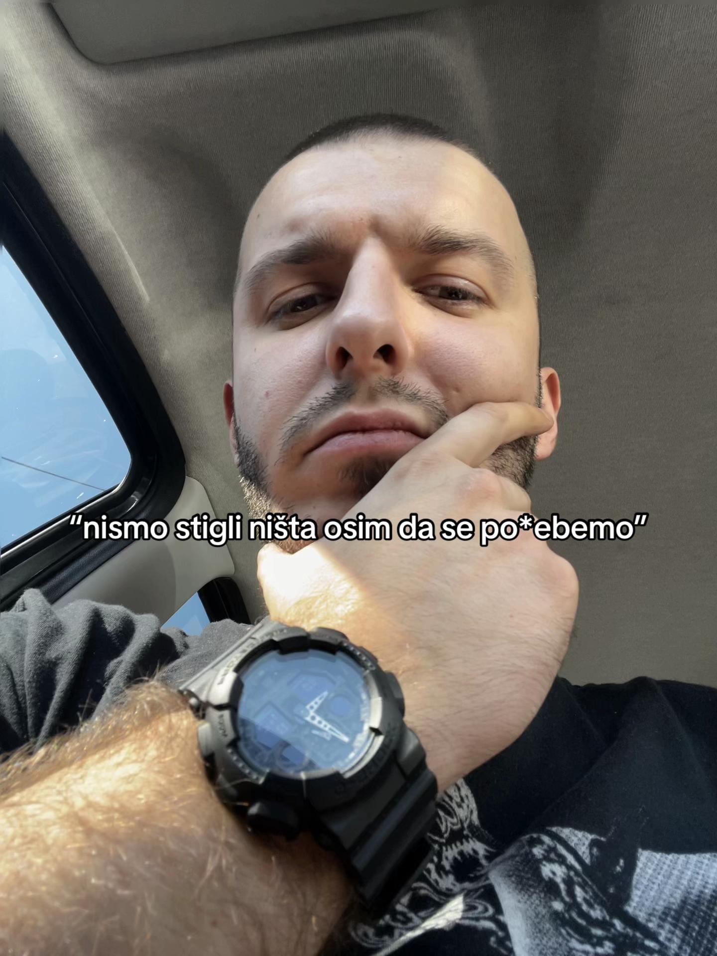 @mladeneee