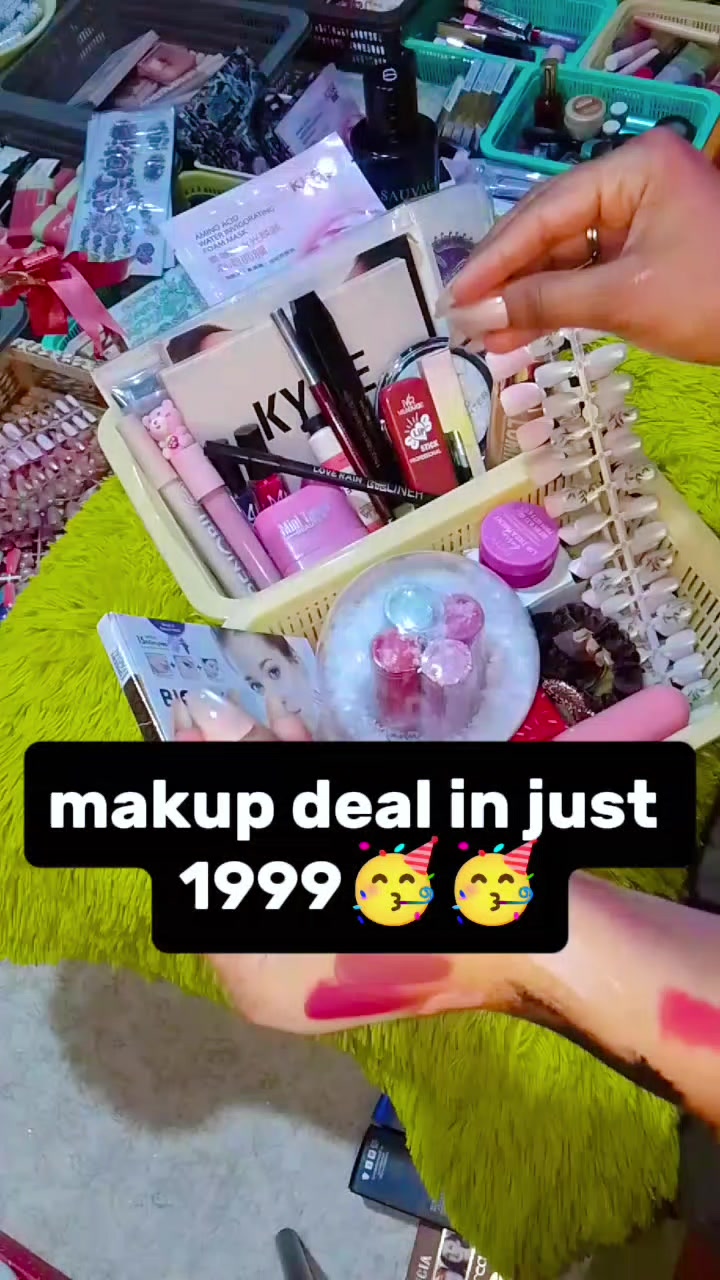 @Ayesha's Beauty Empire