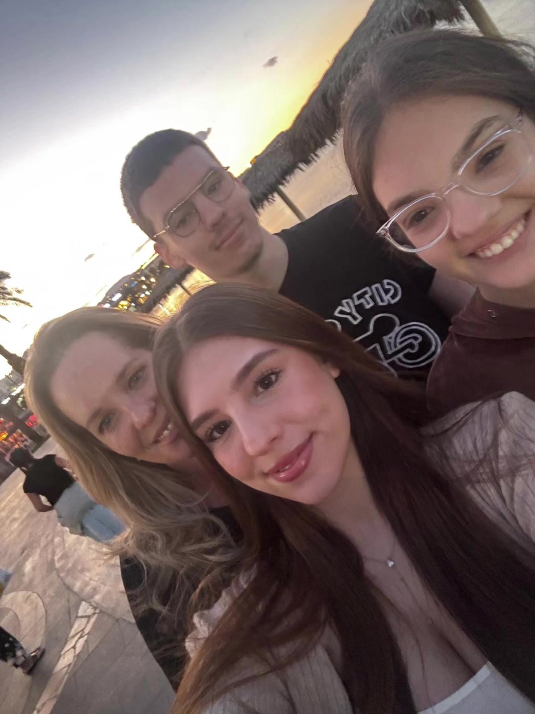 @אלה בנגל