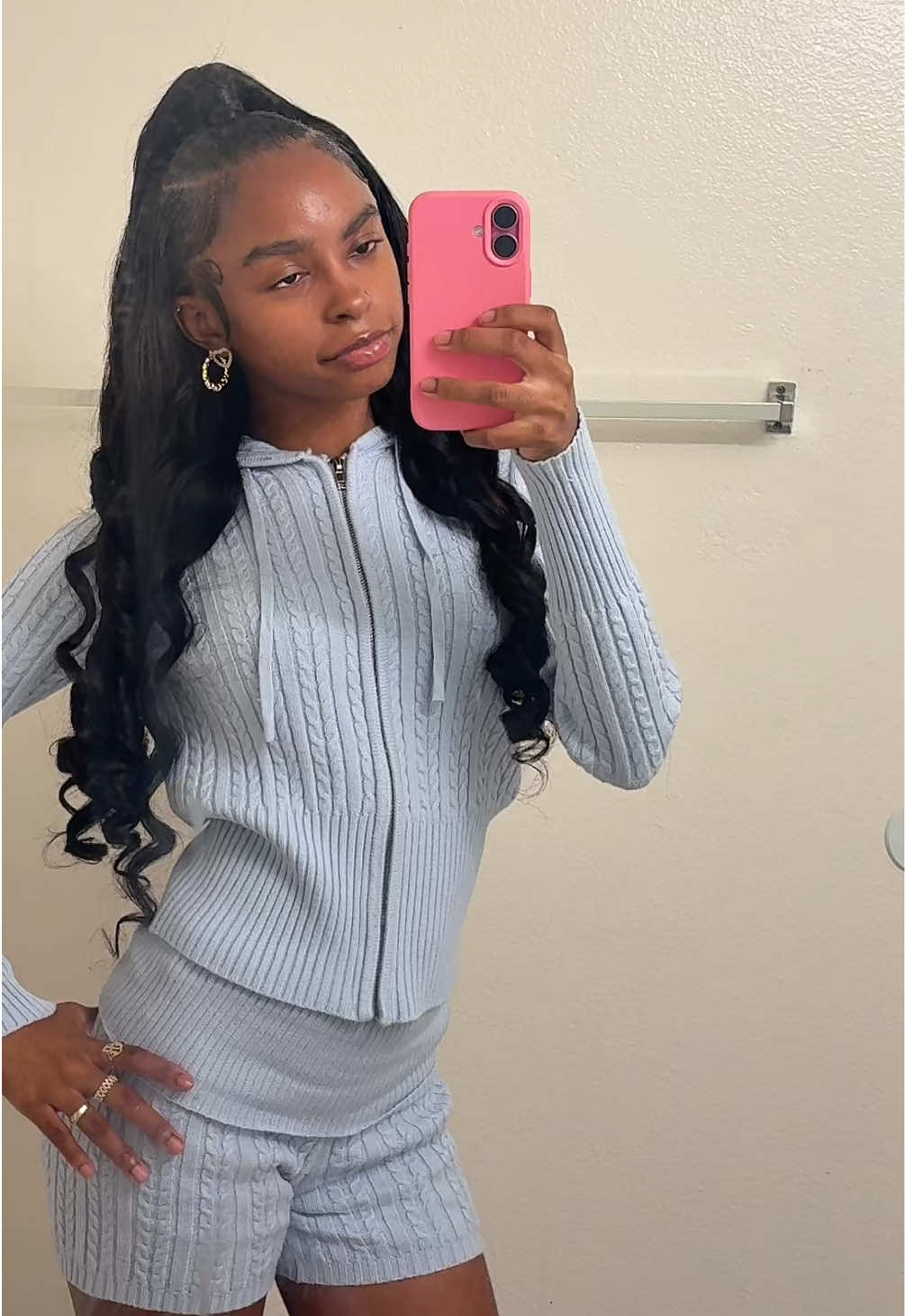 @ayiana