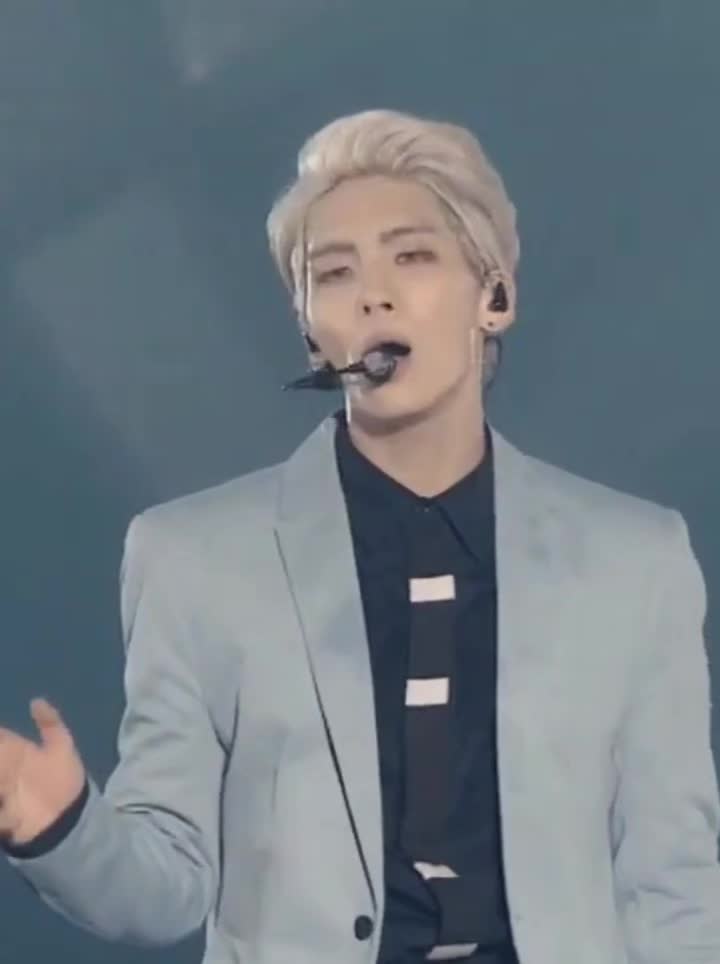 @Blingers/Shawol