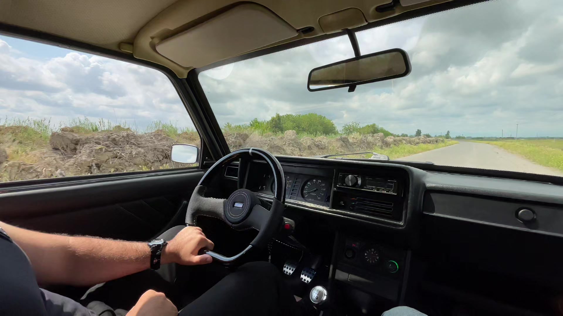 @77 TD 761