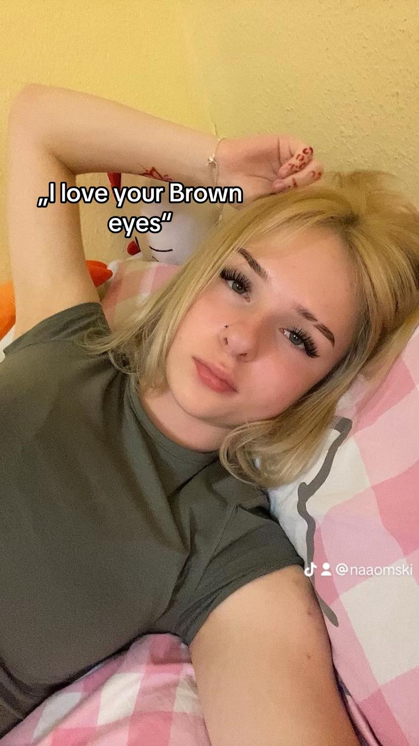 @Niche Naomi⚛️