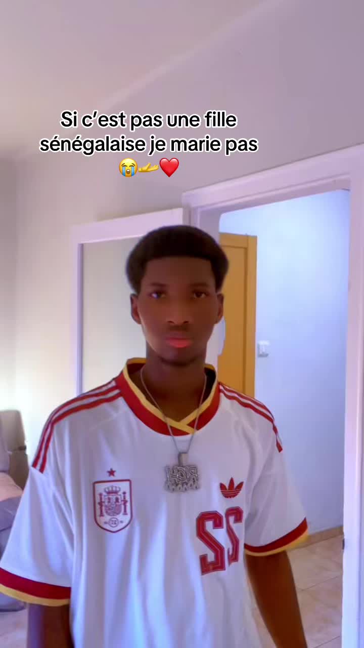 @&Atilde;𝐦&rsquo;𝐬 ć𝐫𝐞𝐳𝐳&yuml; 🇪🇸