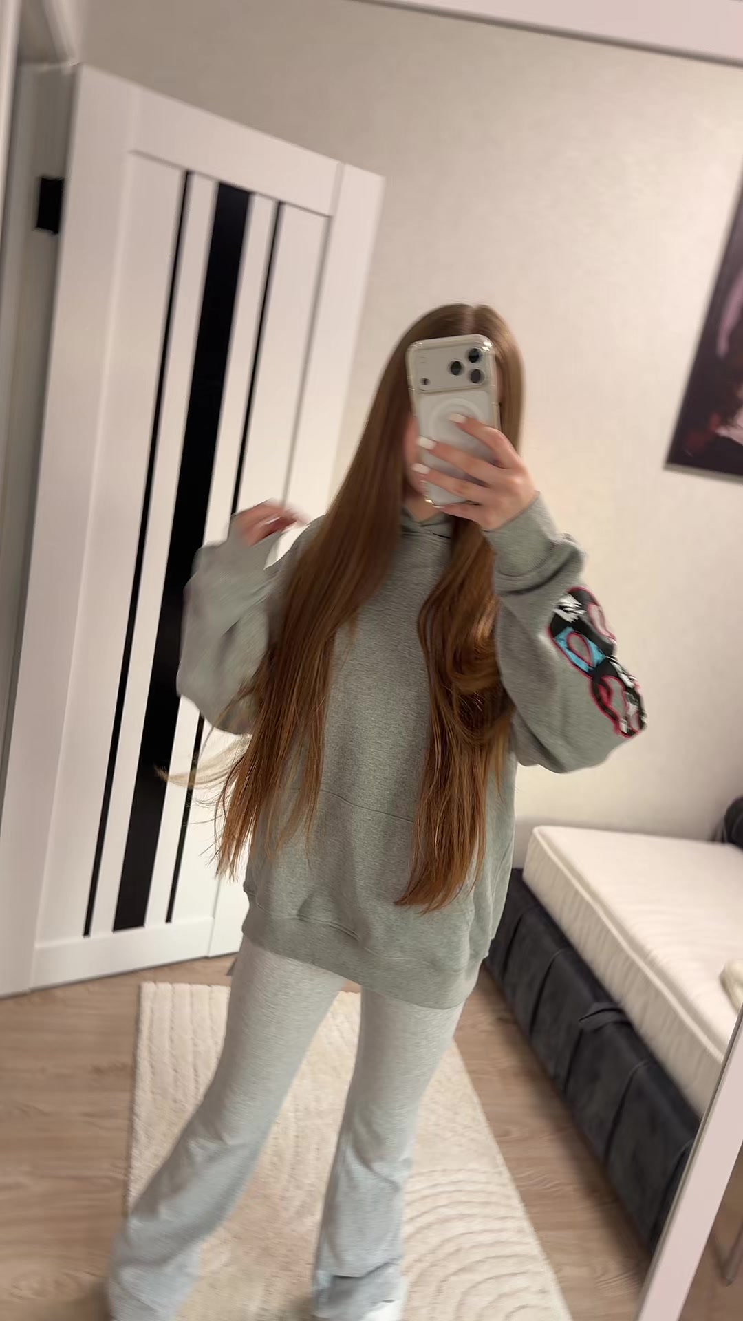 @velsera.uaa