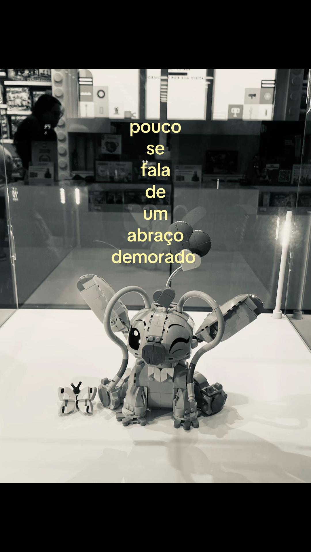 @Ana