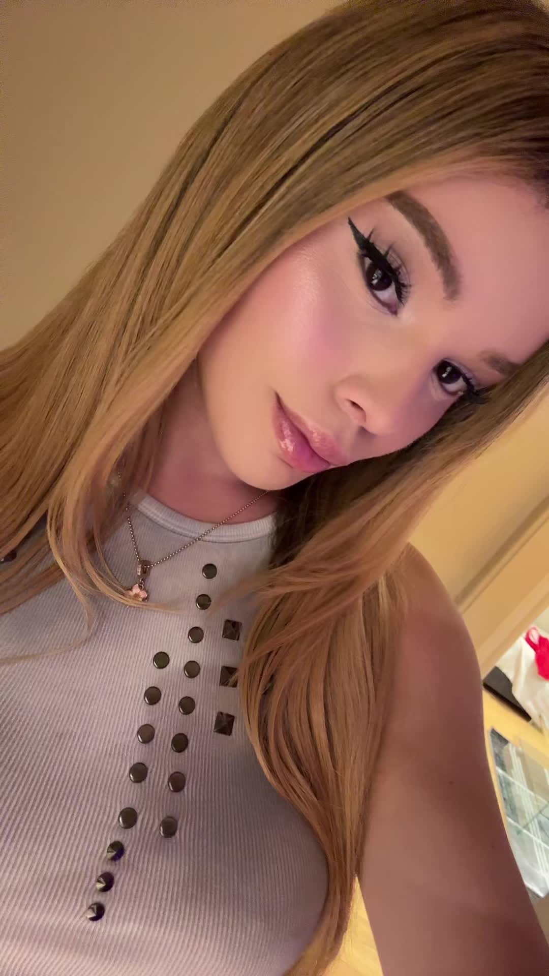 @maiabonfan