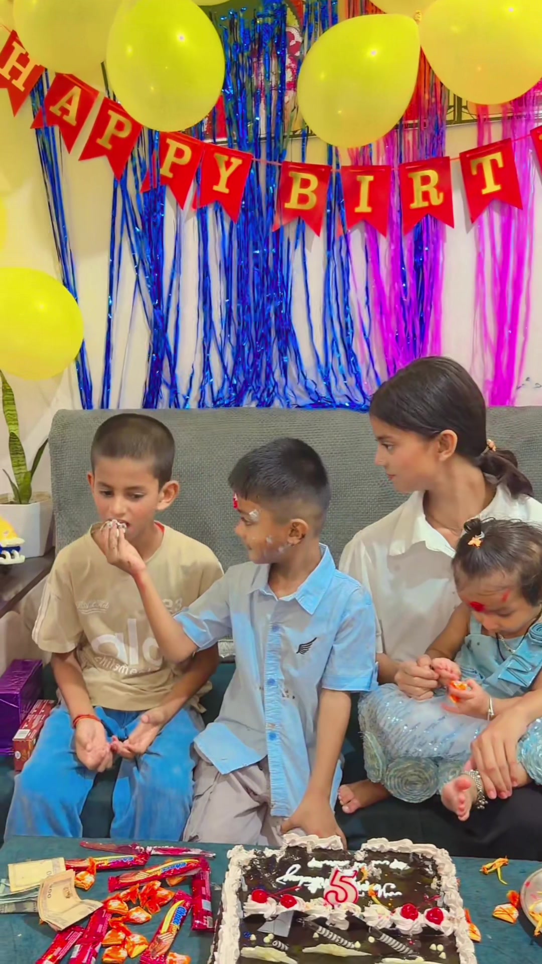 @🧿Yuvaan😍😍