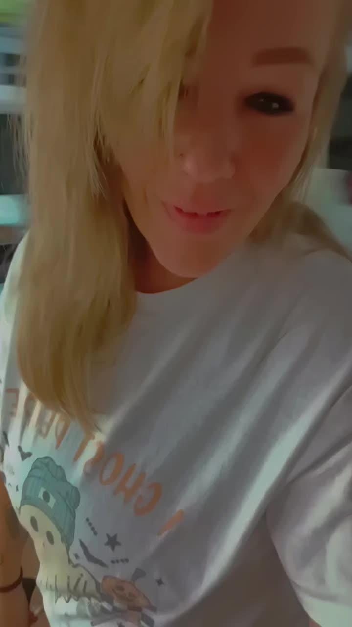 @🖤🍃👻 Jess 👻🍃🖤