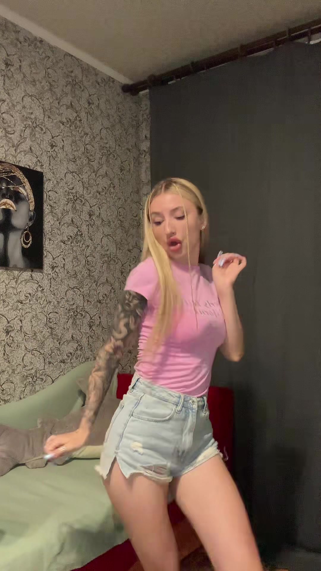 @haunted_queen
