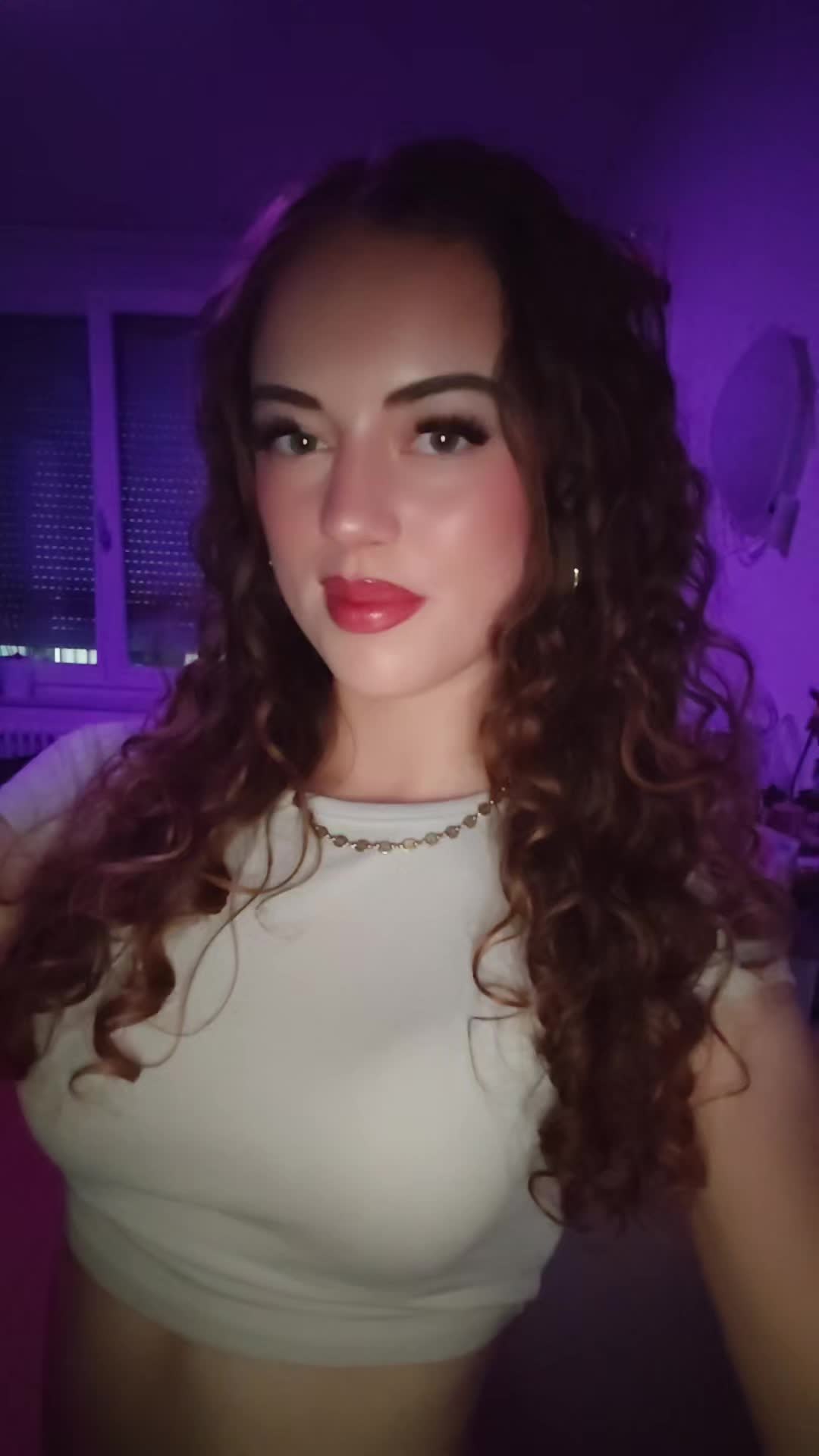 @Mia