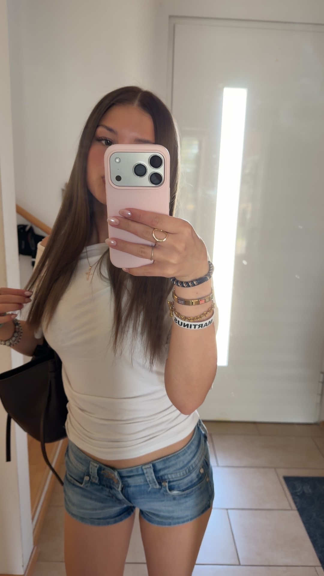 @ℒℯ𝓃𝒶