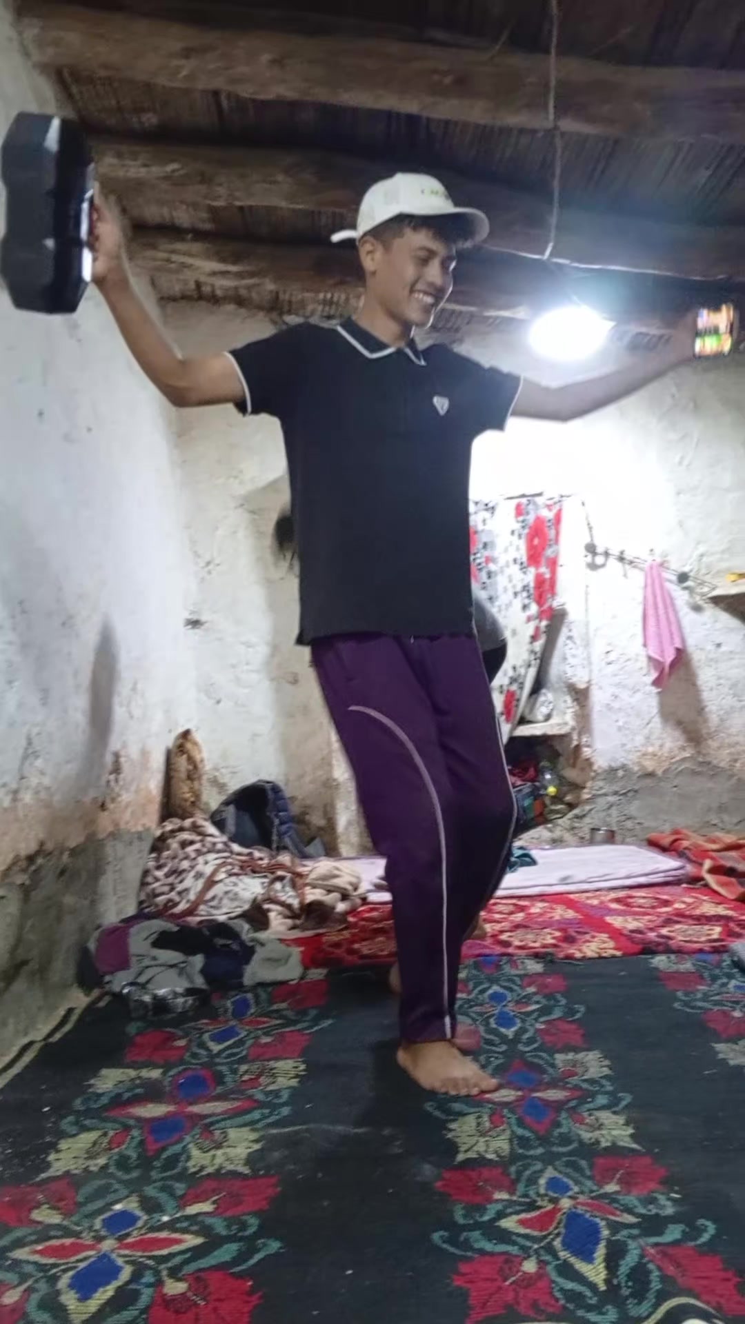 @ايوب جونيمار