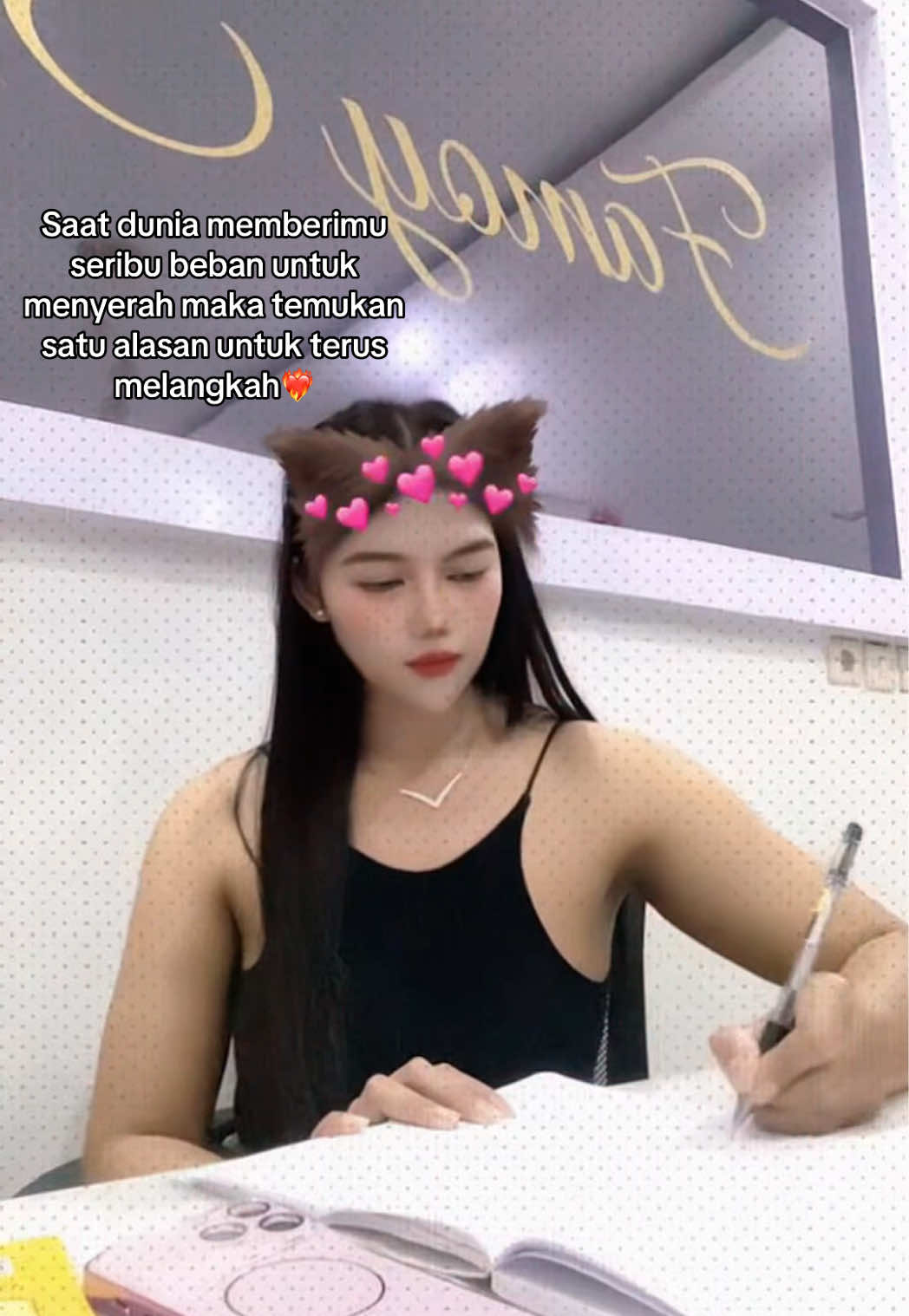 @Alya Moy