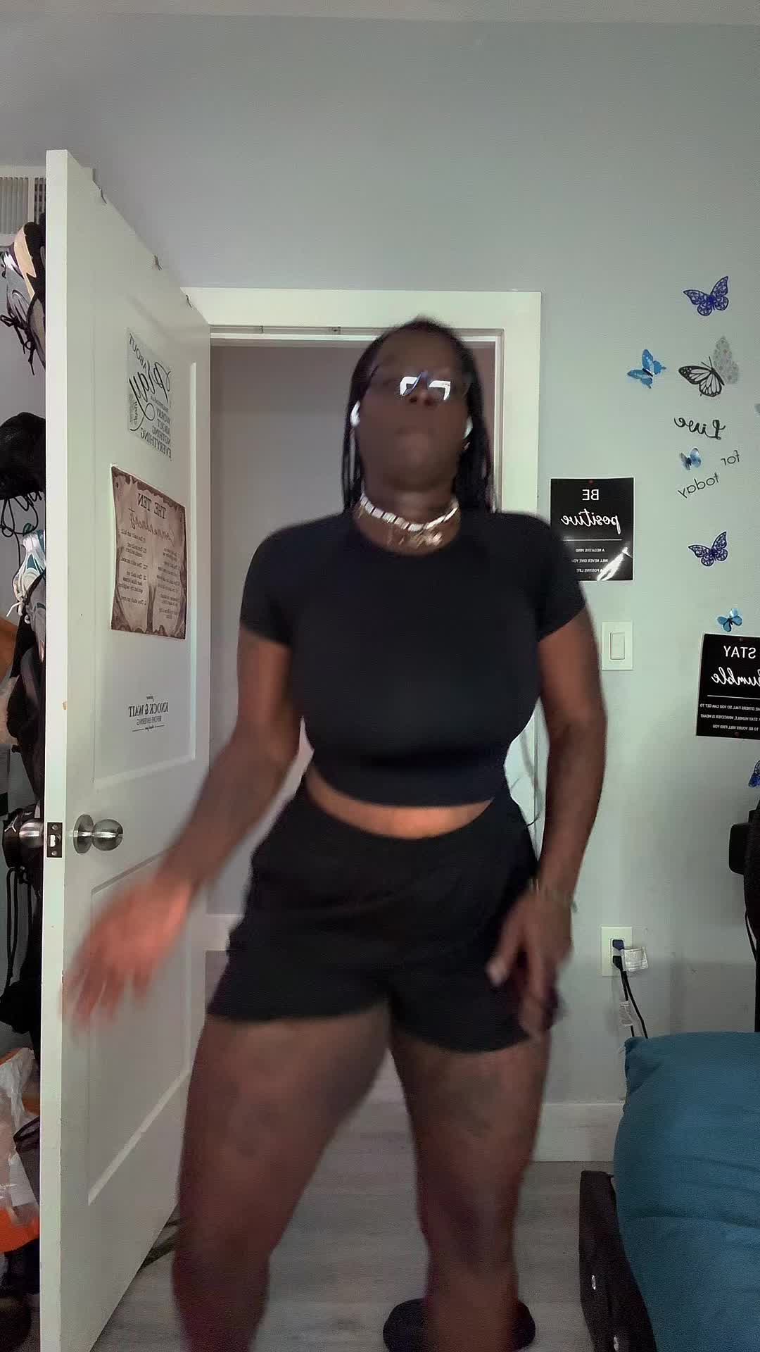 @🌈sumbueballhedmom👑🫀💃🏽🌈♓️