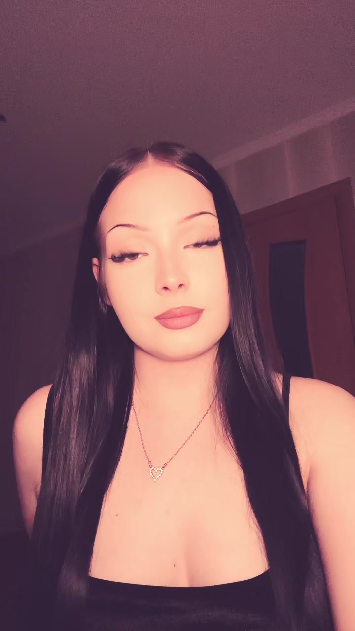 @𝒮ℴ𝒻𝒾𝒶