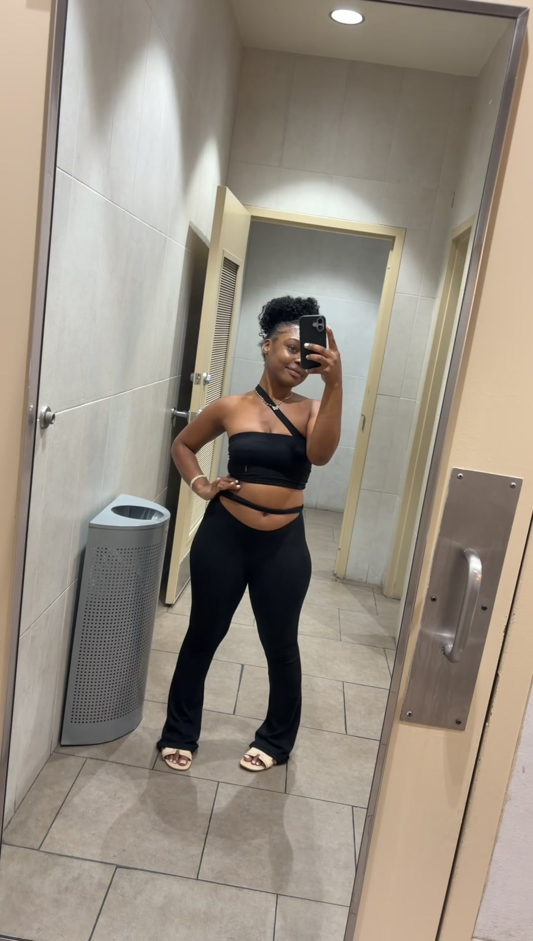 @Caziyah 😚🖤