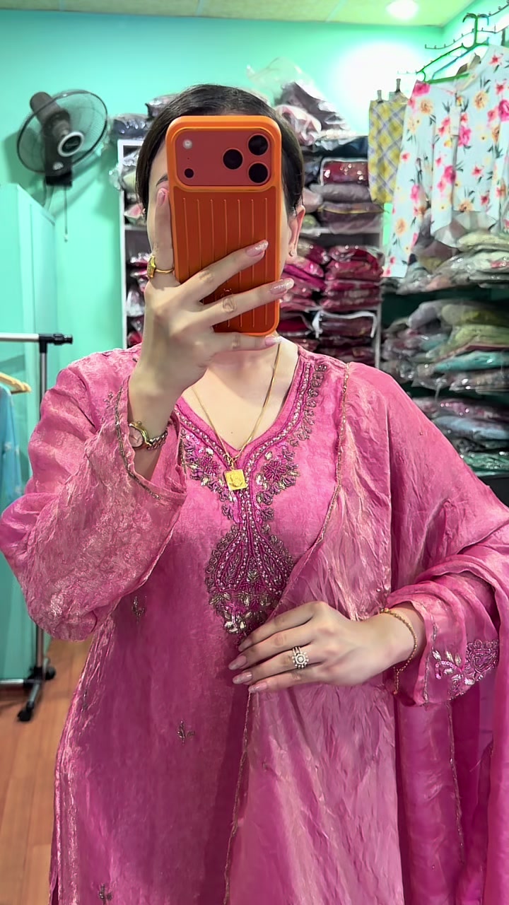 @AashmaCollection123