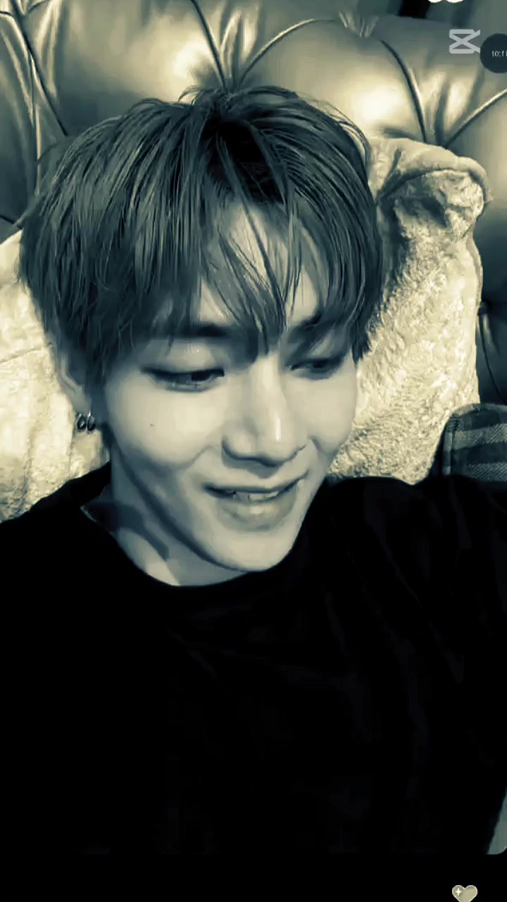@ARMY 💜 ❤️&zwj;🩹 girl