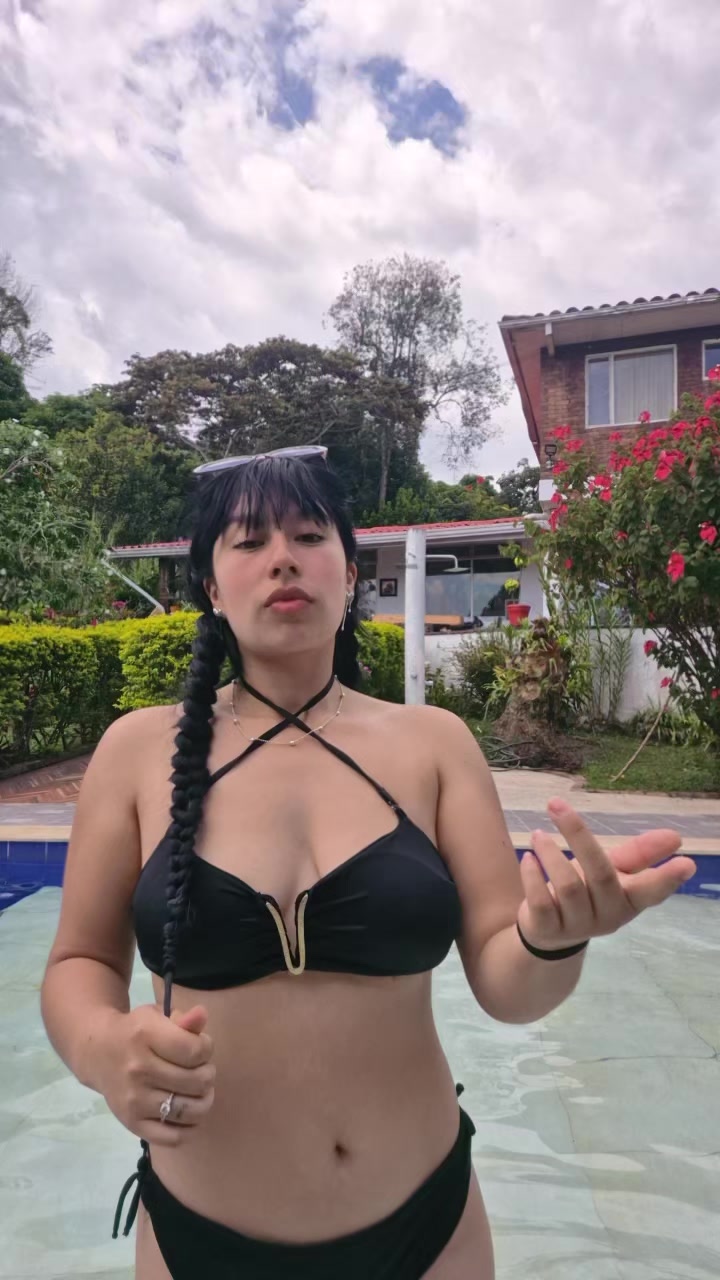 @Mara🦋🪼