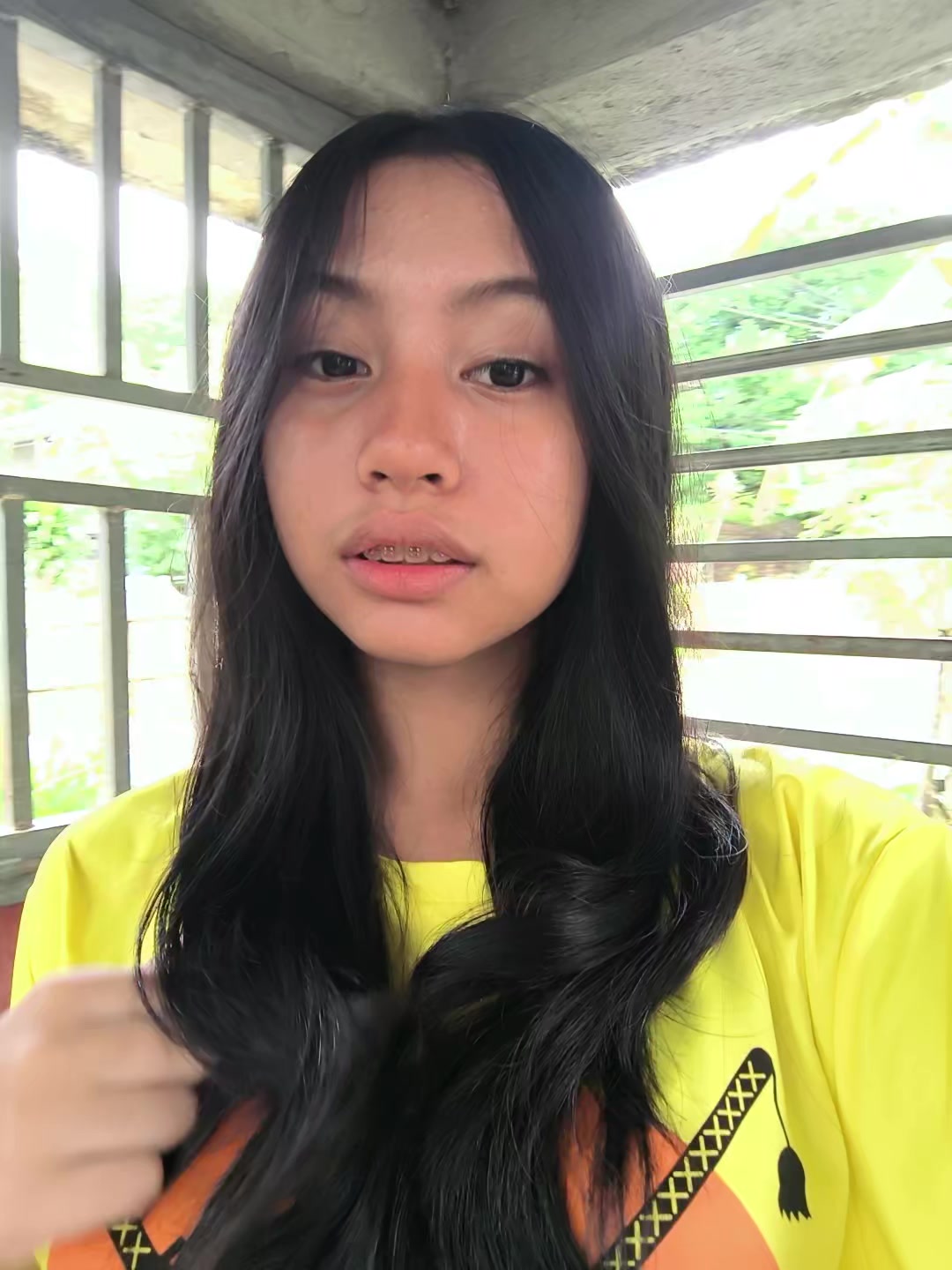 @Ella