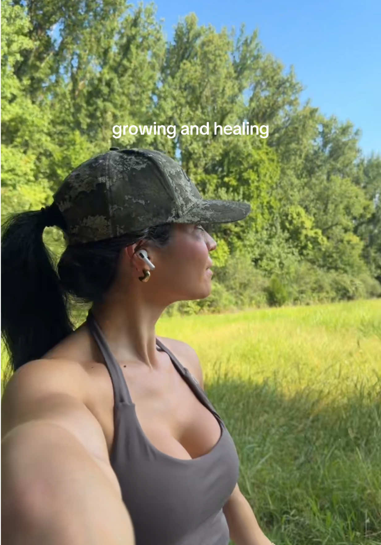 @LINDSEYSAENZ