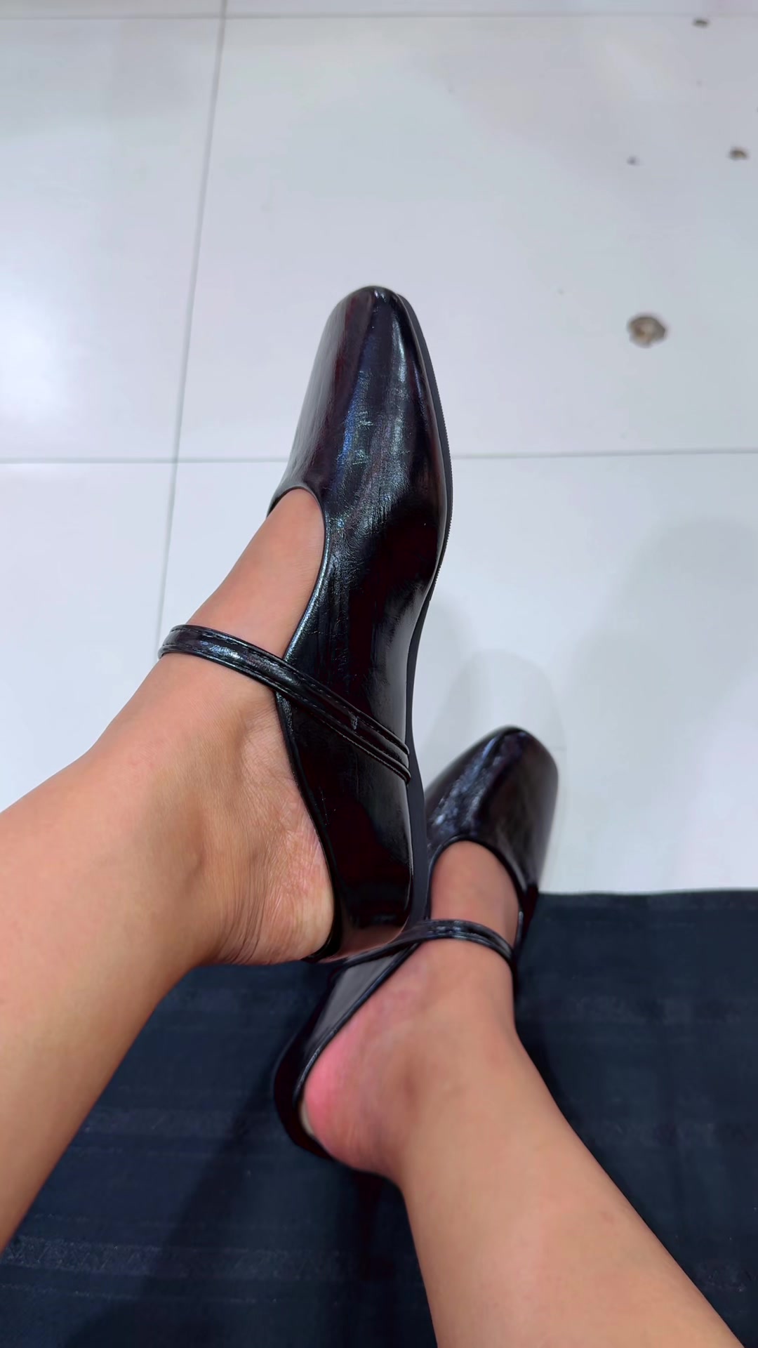 @roziicollection7