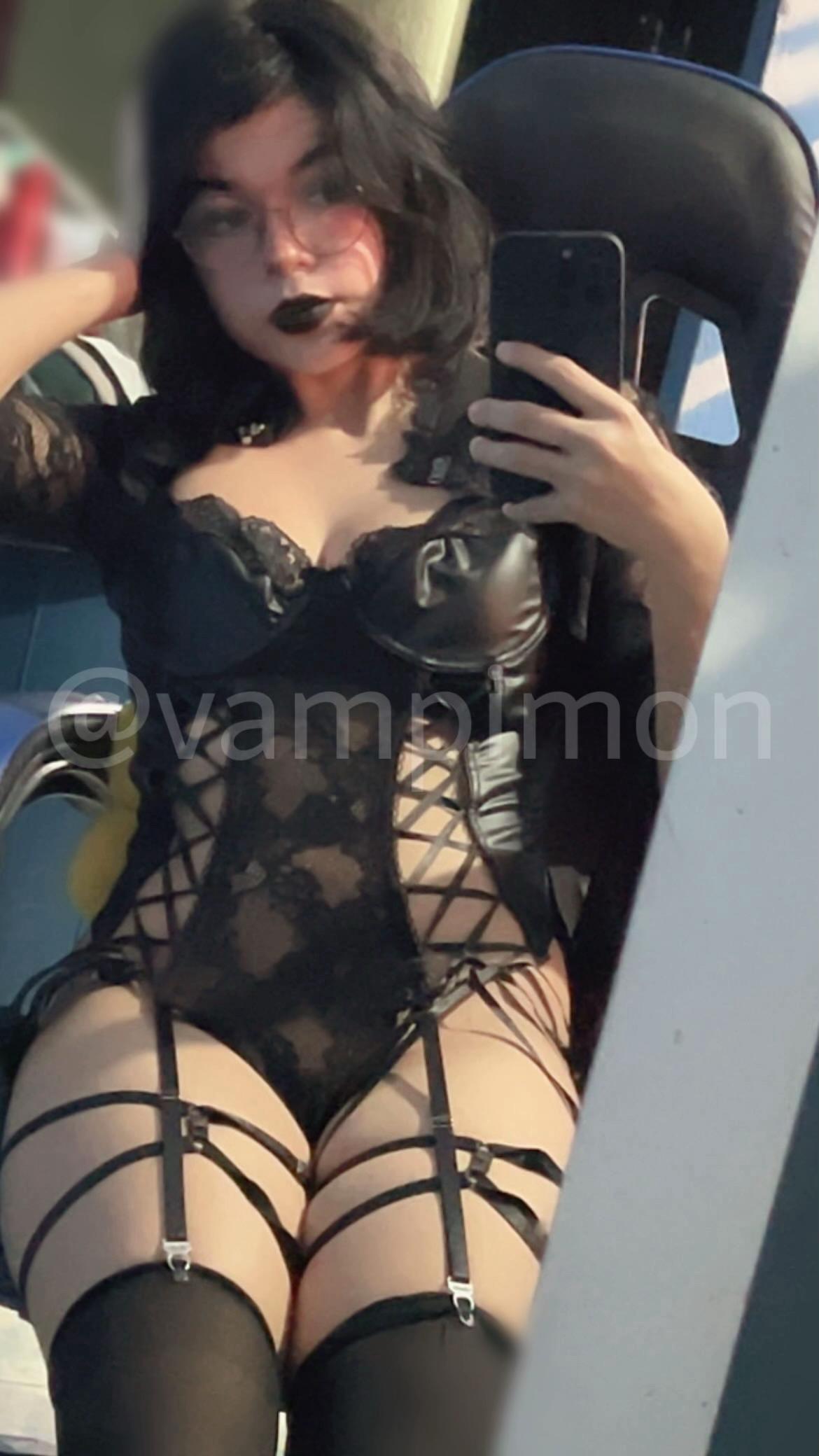@vampiiiraaamon