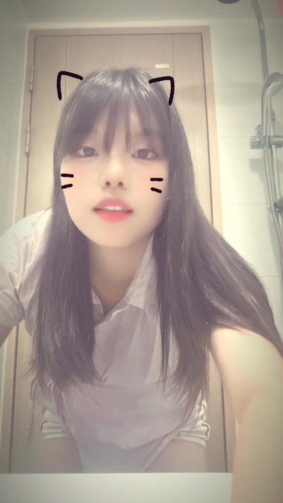 @다현