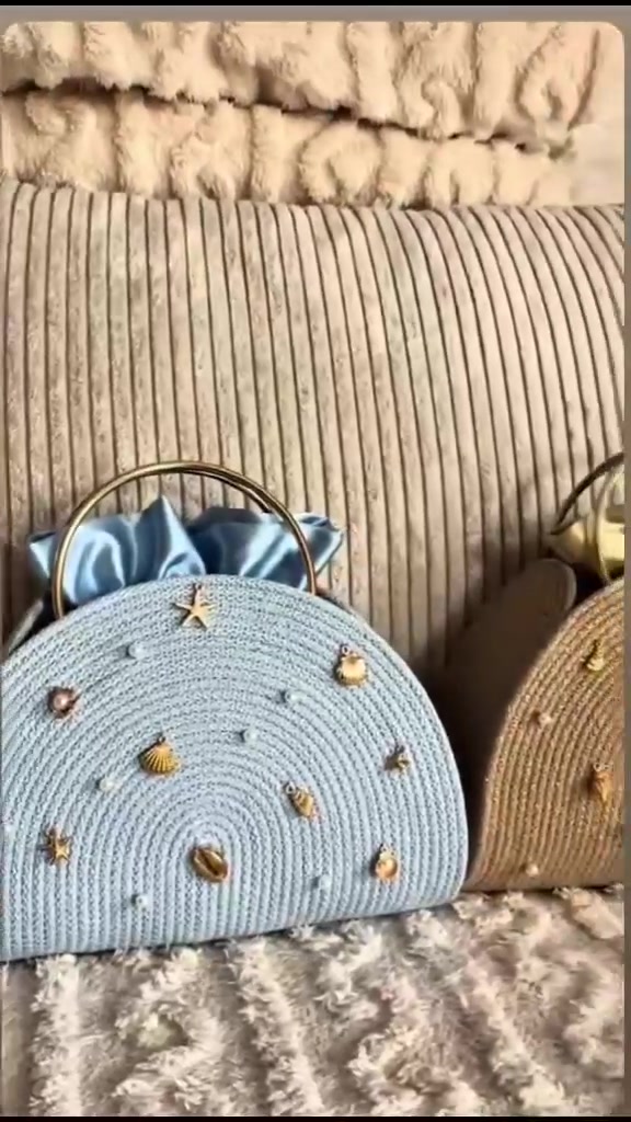 @manouilla.store