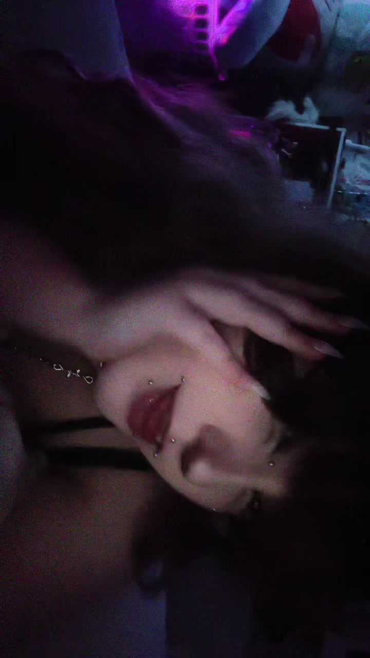 @⦻ yukkii / yuyu