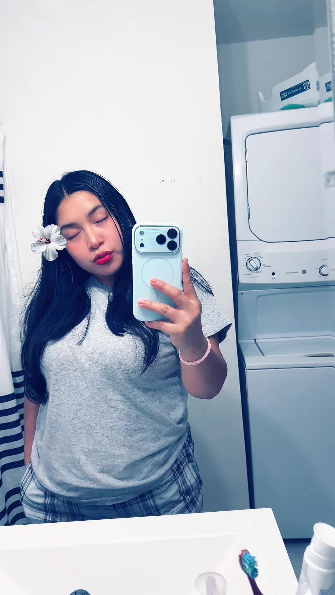 @🦋13k19🦕