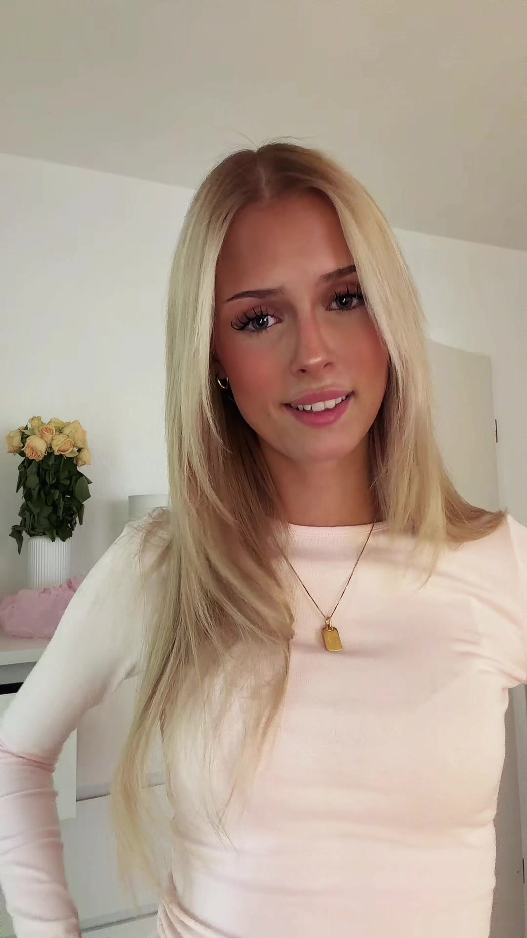 @anialivo