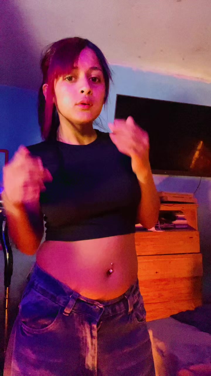 @tu dobladita😅😉