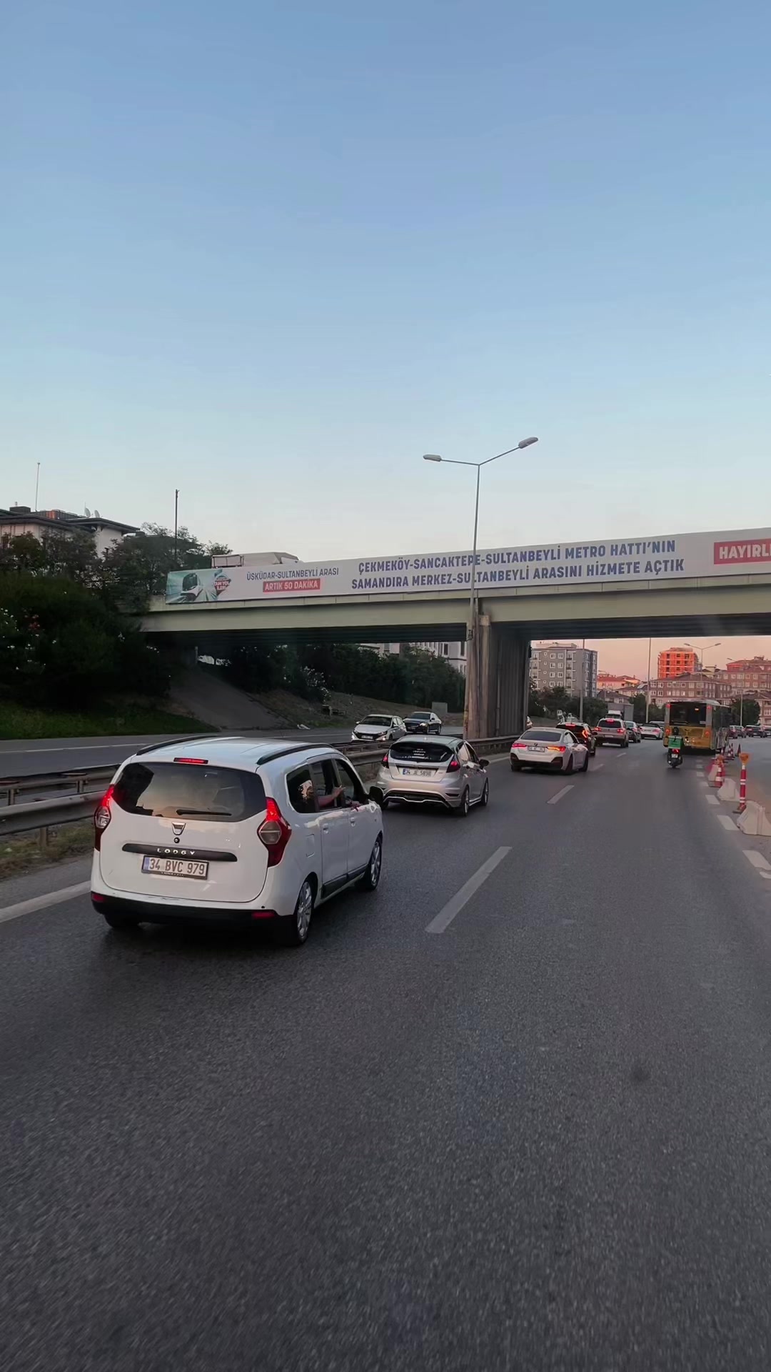 @İKİ G&Ouml;Z&Uuml;M