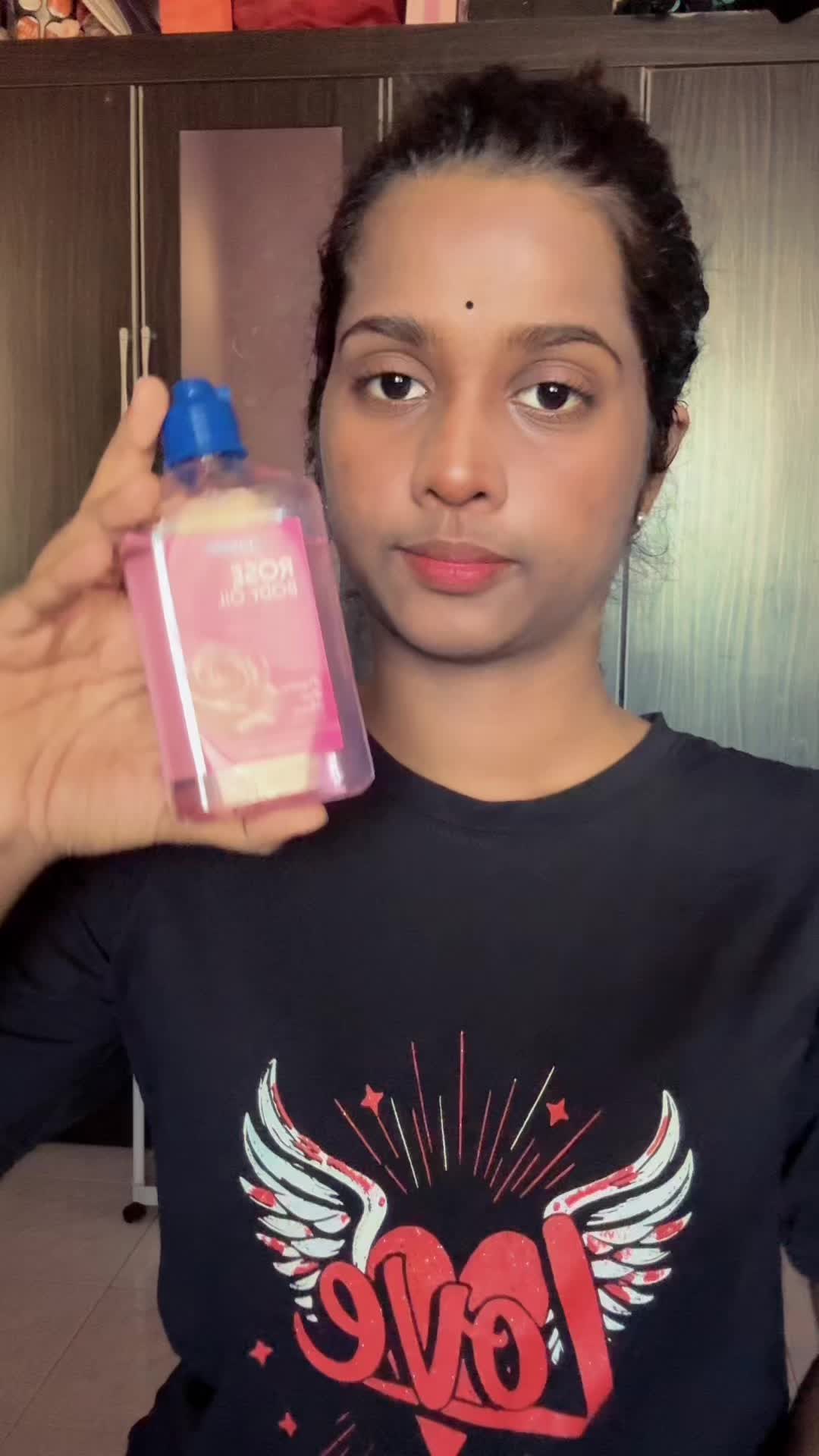 @𝘜𝘷𝘢𝘚𝘳𝘪𝘖𝘧𝘧𝘪𝘤𝘪𝘢𝘭🦋