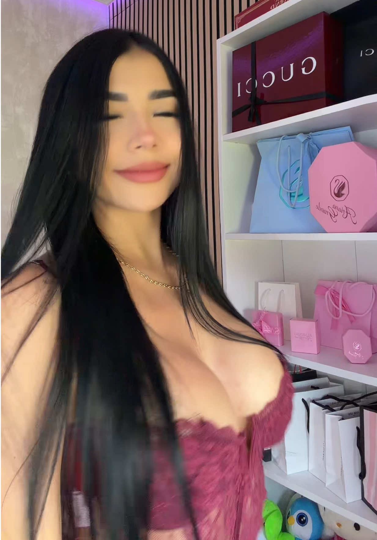 @Nalgona🍒