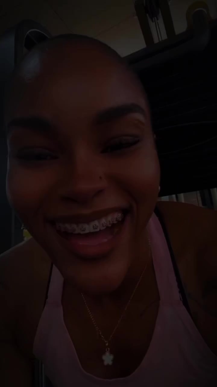 @Patr&iacute;cia carvalho🧿❤️