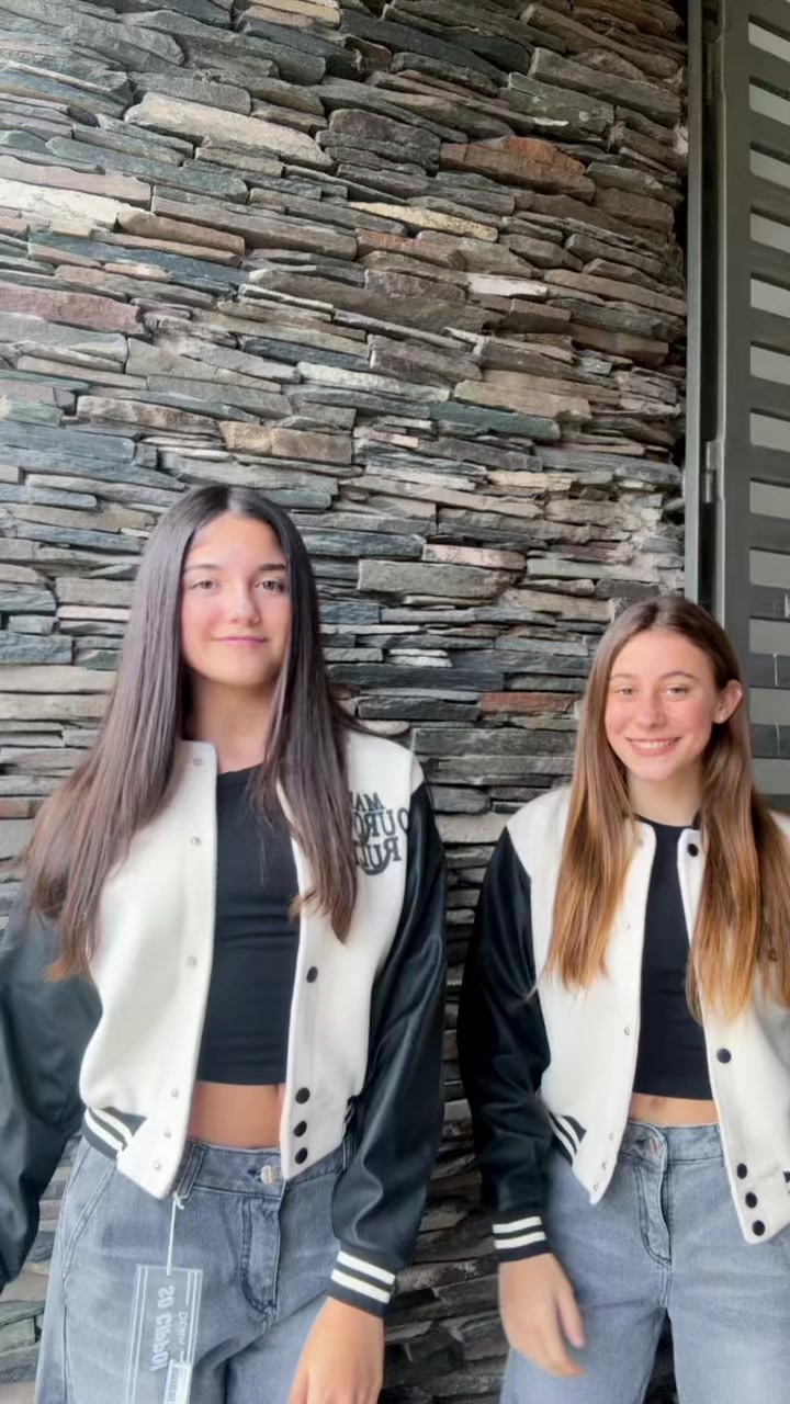 @REVOLUCIONTEENS