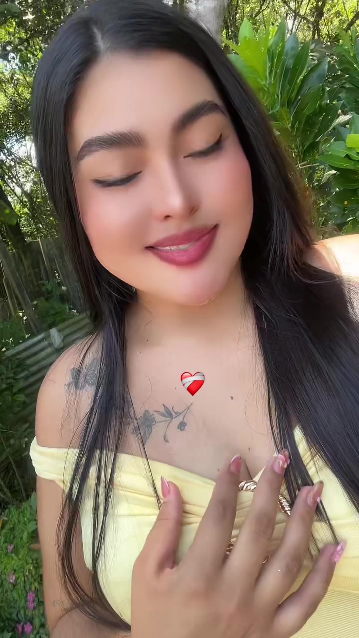 @Andrea V&aacute;squez 🥰