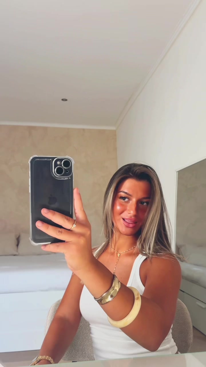 @Giovanna