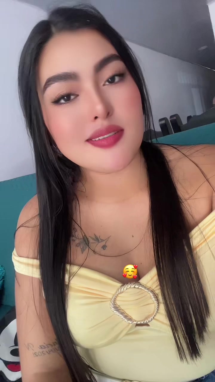 @Andrea V&aacute;squez 🥰