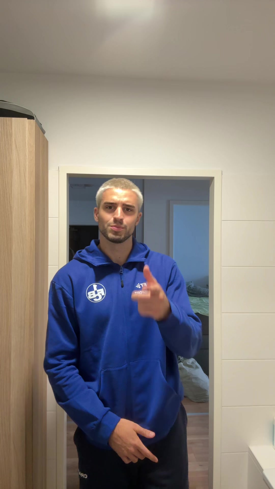 @Sa&scaron;a