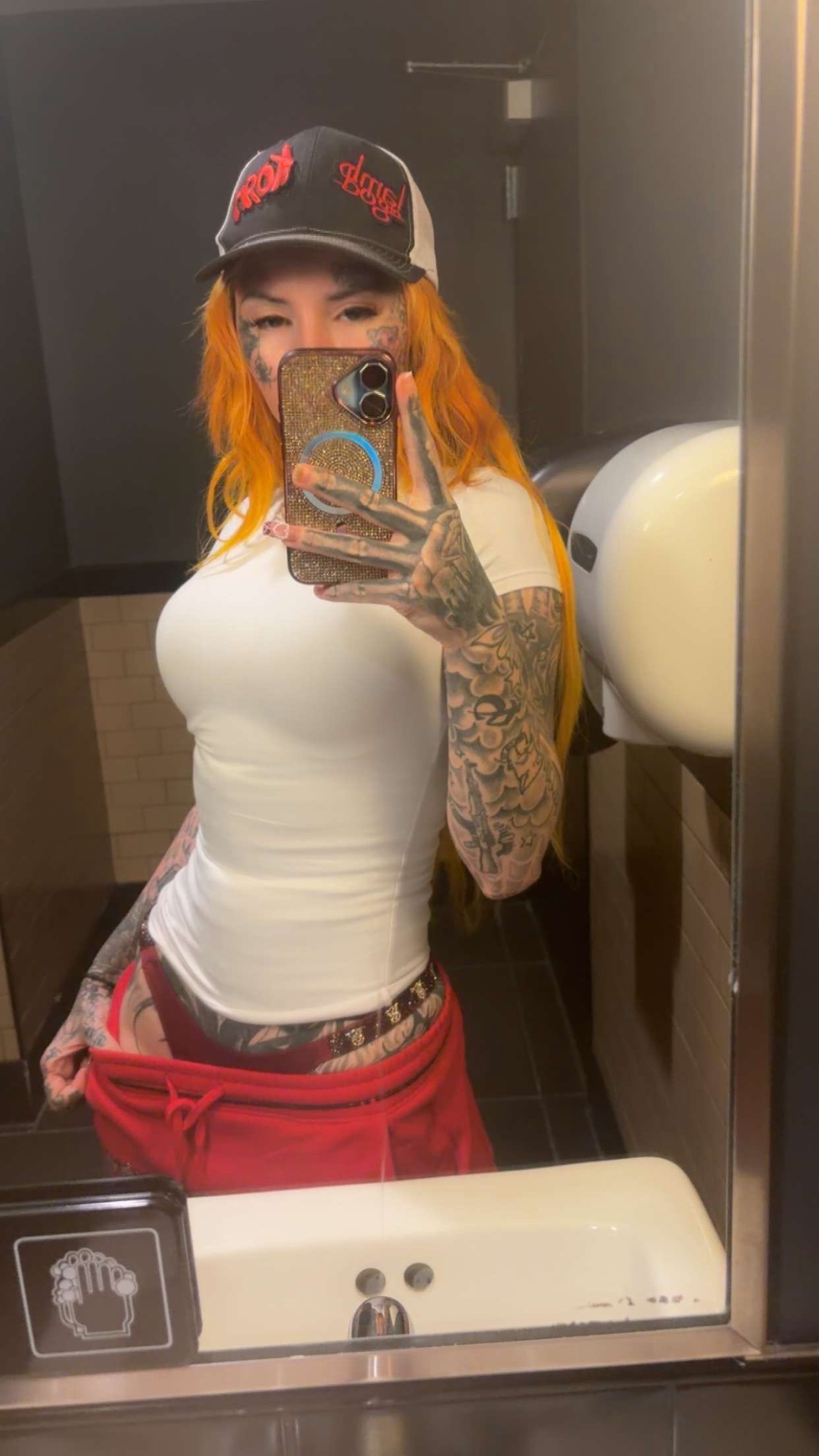 @Mommy Long Legz