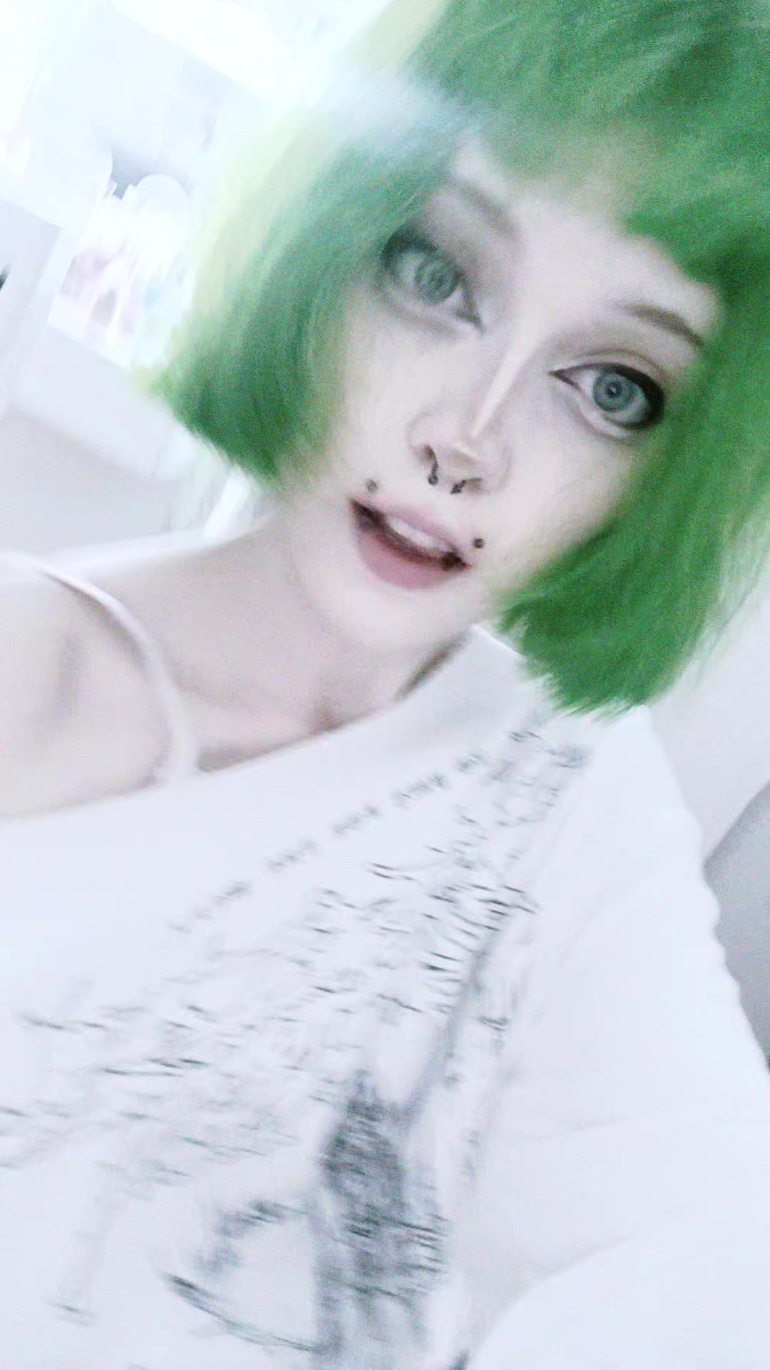 @nefrichka