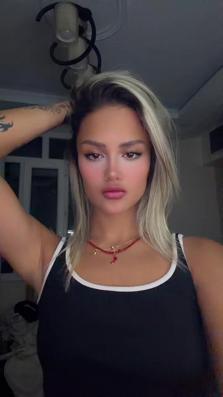 @Tina