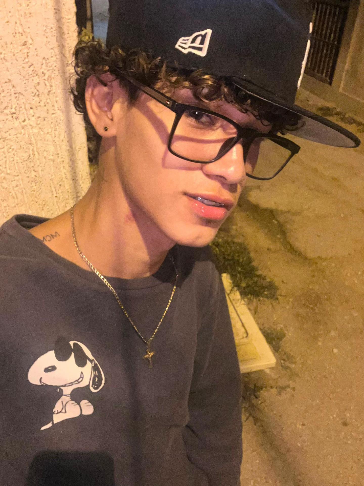 @May🐺.