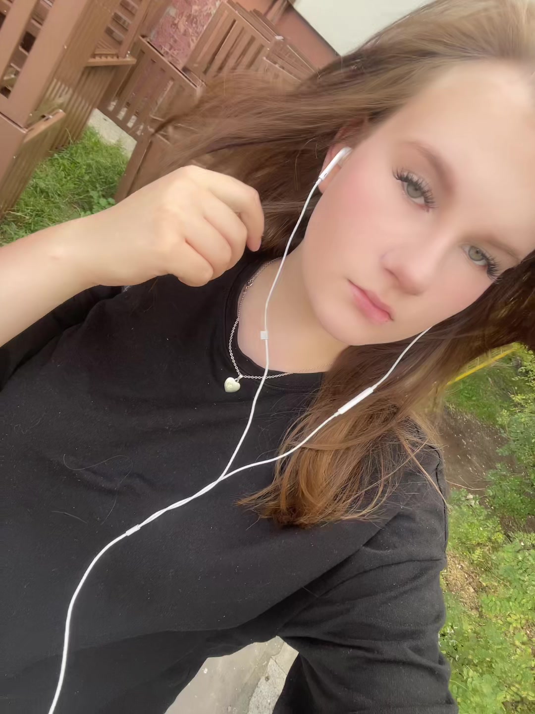 @Leli