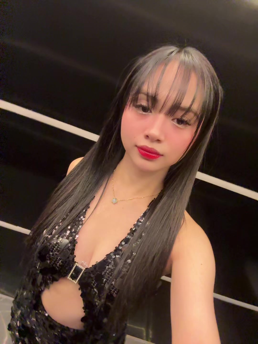 @Nicollei